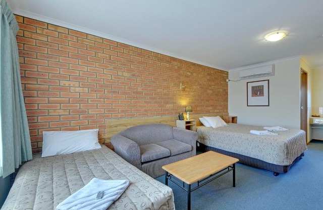 Tree Rose Motel Morwell