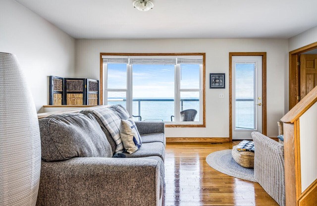 Tree Top Lakehouse! - Breathtaking Views & Sunsets