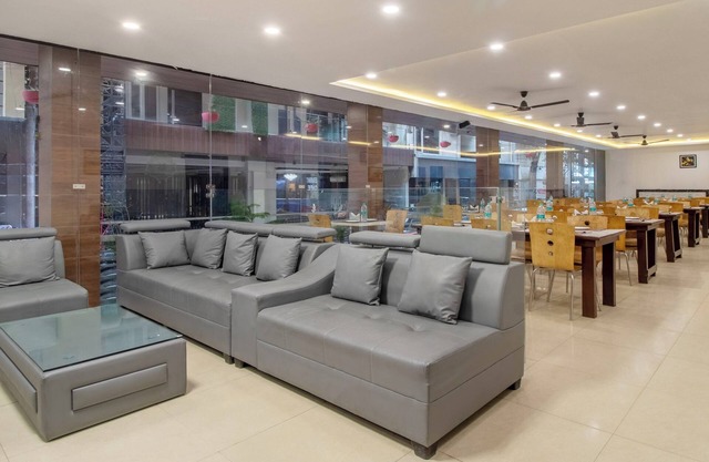 Treebo BKC Minerva