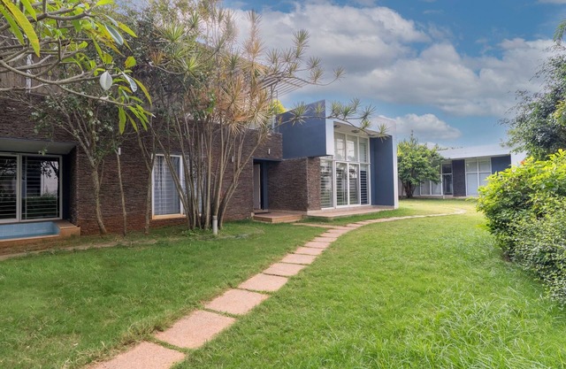 Treebo Midvalley Residence