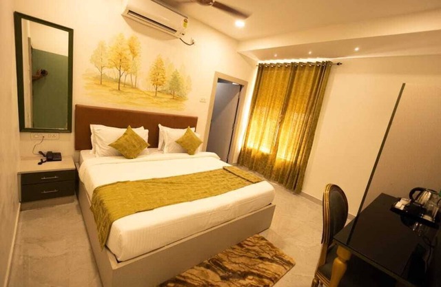 Moon Walk Hotel & Restaurant