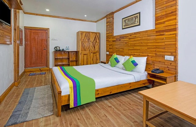 Treebo Omega Stay Inn
