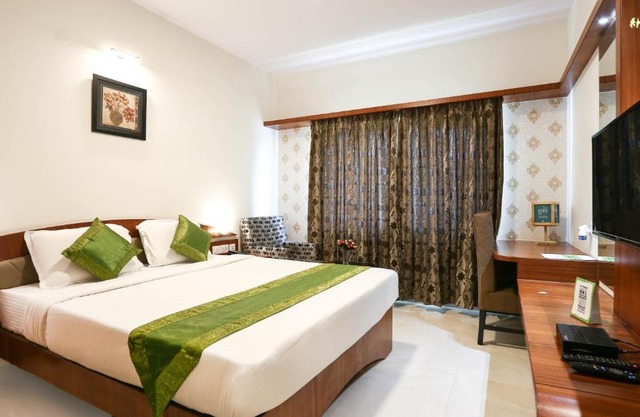 Treebo Premium Akshaya Mahal Inn