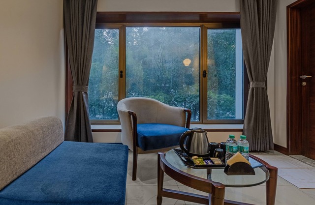 Treebo Regency - Bund Garden, Dhole Patil Road