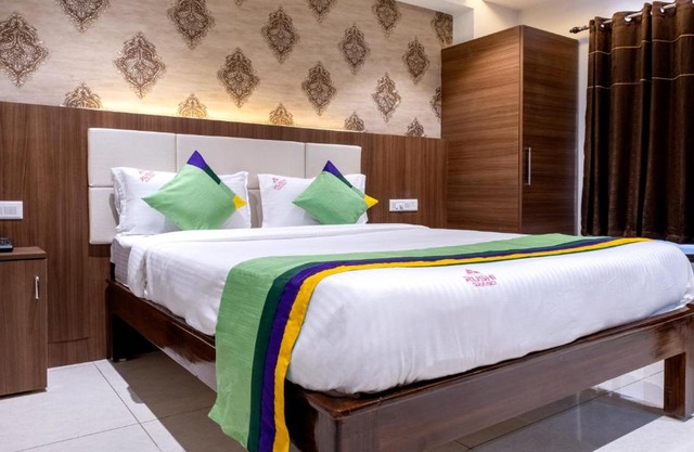 Treebo Rushi Grand