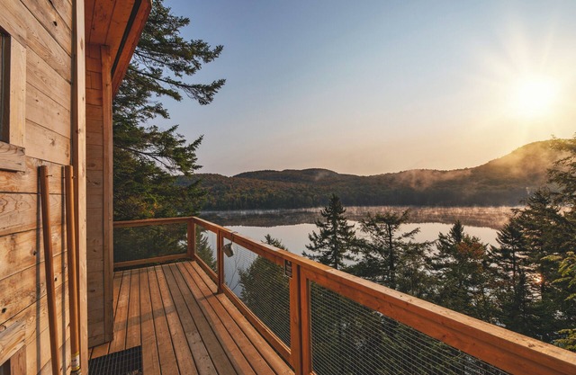 Treehouse #18 | The Cliff house