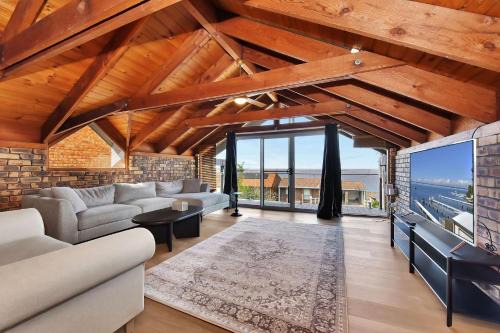 Treehouse Waterview
