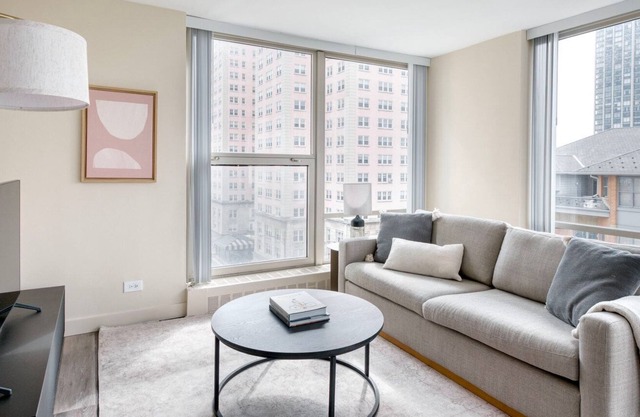 Trendy Edgewater 1BR w/ Gym, Deck & Lounge, nr L, by Blueground
