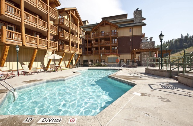 Trickle Creek Lodge