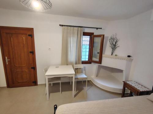 Trikeri Pleasant Stay2