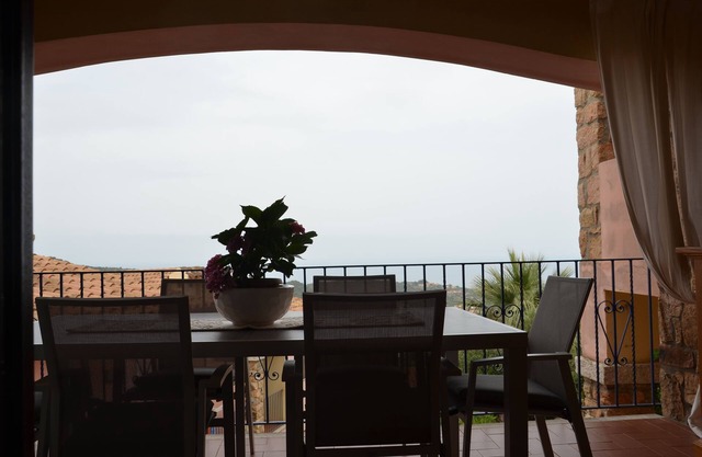 Trilocale 4 Posti Letto Vista Mare Fli-ros01