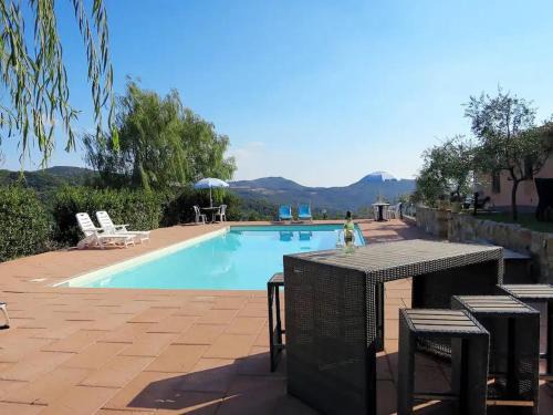 Trilocale con piscina