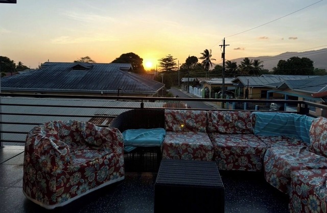 Trincity King Studio with balcony. Near airport, malls, grocery & restaurants.