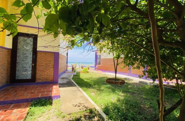 TRINITAS DU PARC - Hotels & Resorts