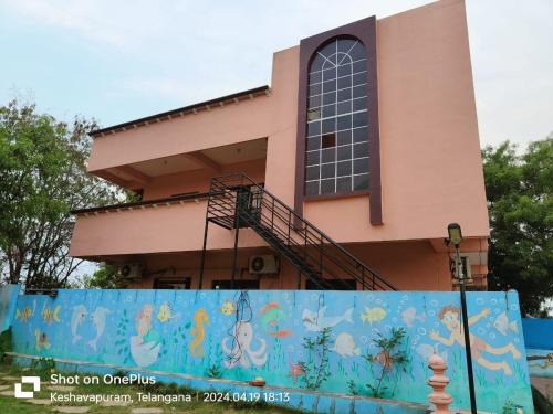 TRINITY FARM STAY's & RESORTS