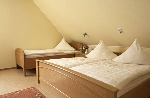 Habitación Triple - Hotel-Restaurant Haus Hubertus