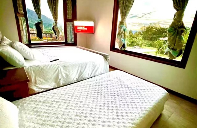 habitación triple vista montaña