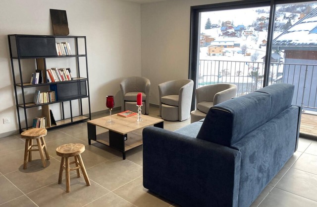 ☆☆☆ Triplex in Albiez-Montrond - 4 Bedrooms