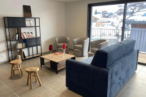 Triplex in Albiez-Montrond - 4 Bedrooms