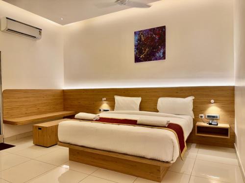 Triviera Hotel Chirala