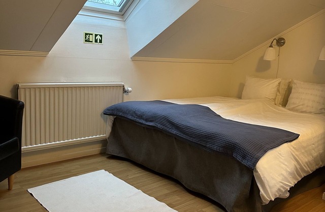 Trollhättans Bed and Breakfast