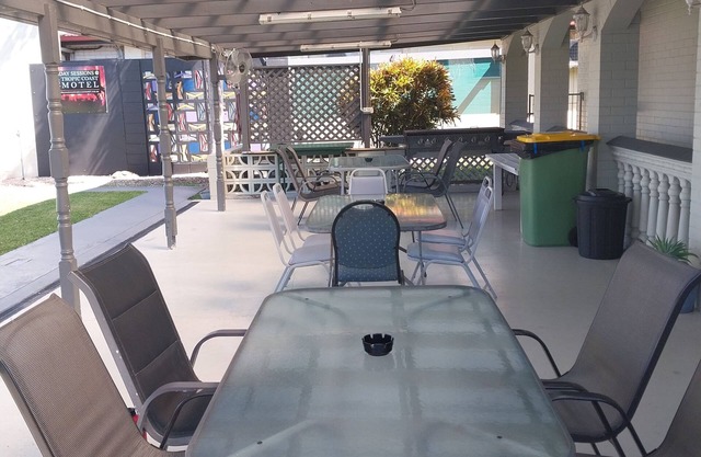 Tropic Coast Motel