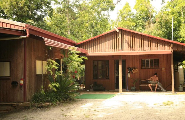 Tropical Bliss bed and breakfast