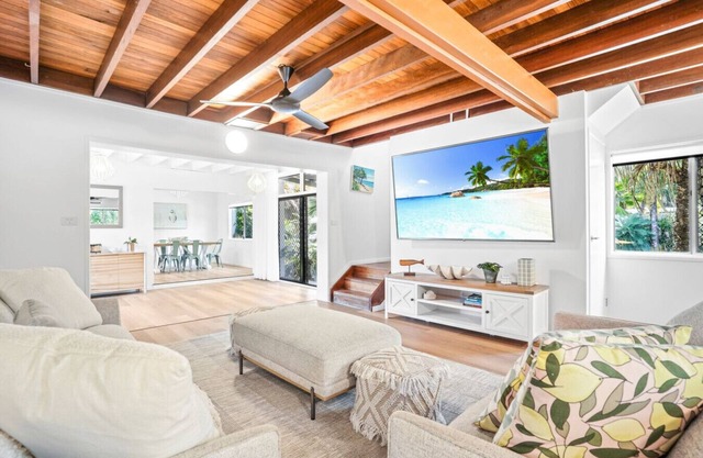 Tropical Family Oasis with Pool – Steps from Holloways Beach!