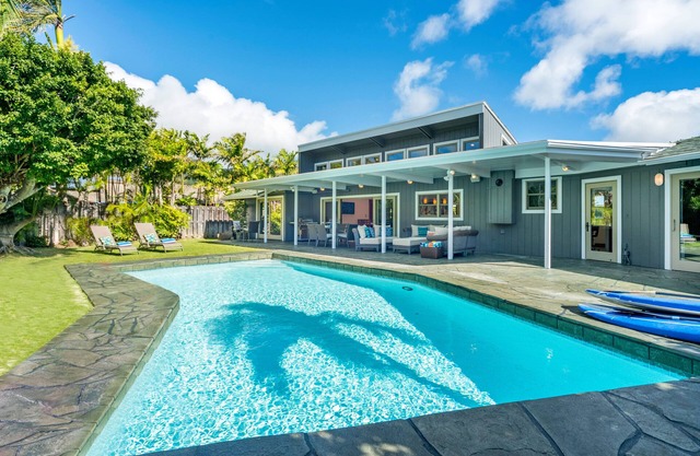 * 15% de descuento en estancias durante 4 / 17-6 / 14 * Hale Niuiki - ¡Hermosa casa con piscina privada!
