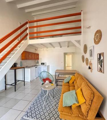 Tropical Mood city apartment 6 people