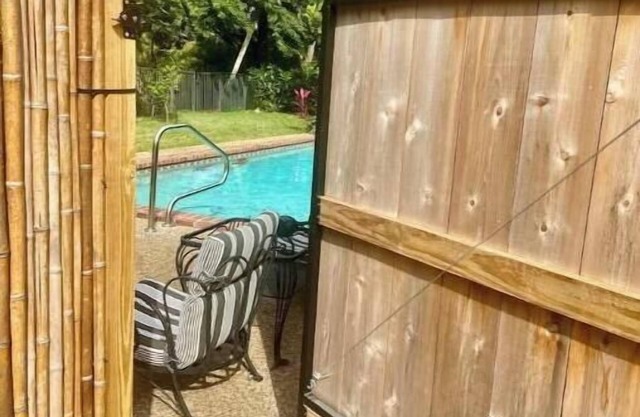 Tropical Oasis Studion Very Private nNewly Renovated nLush Landscaping