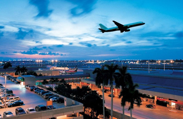 Casablanca 2 (2 MI FLL aeropuerto 4 MI a la playa)