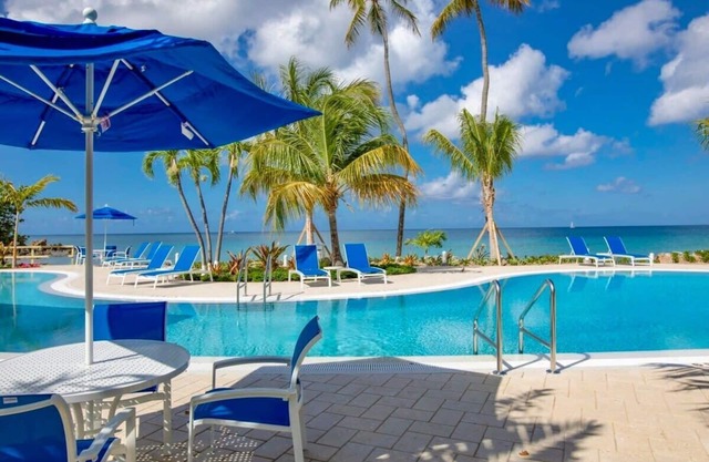 Tropical Paradise: Studio @ Limetree Resort