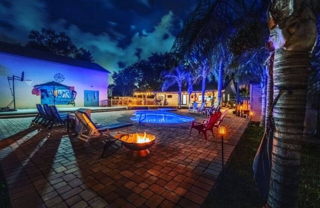 Tropical Paradise w/ Pool |Spa| Pickleball | Beach