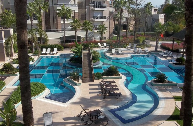 TROPICANA TROPICAL O 2; hermosa casa privada de 2 camas en una comunidad maravillosa