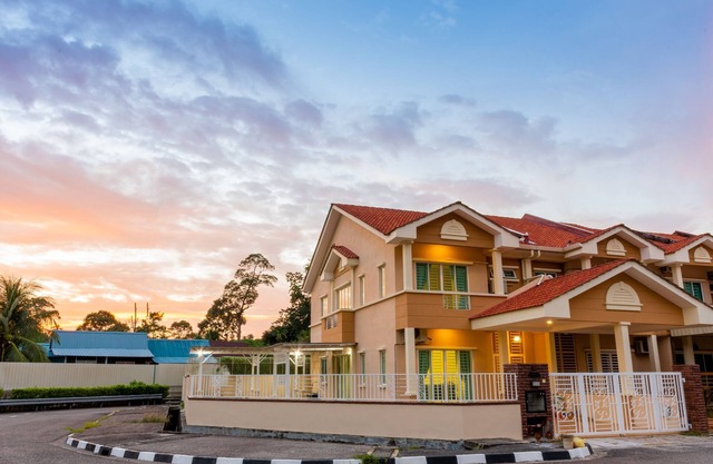 Tropikal Natura Lodge por D Imperio Homestay Penang