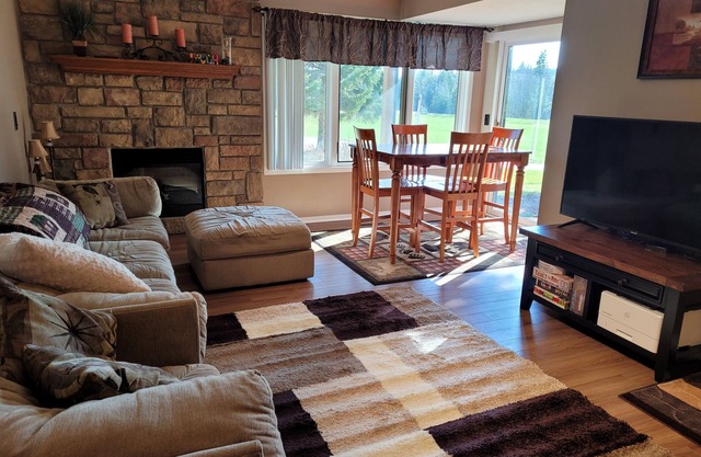Trout Creek Resort Condo- Home Base for "Up North" Adventures