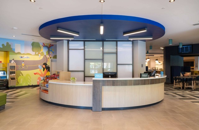 Tru By Hilton Atlanta Airport College Park