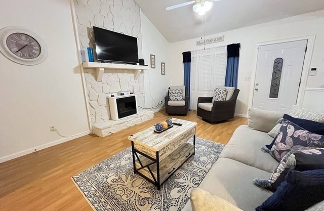 Smyrna Townhouse Escape
