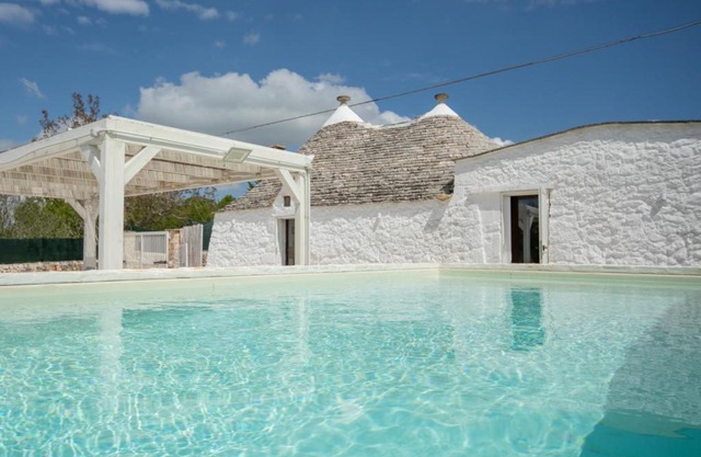 Trulli Agua Private Pool