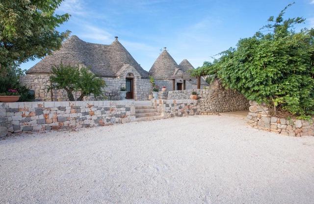 Trullo Siamese