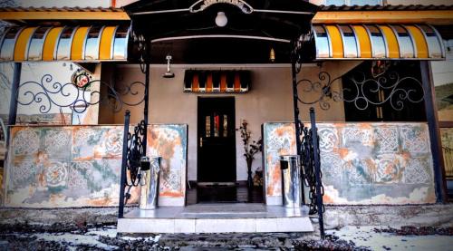 Tsalka House