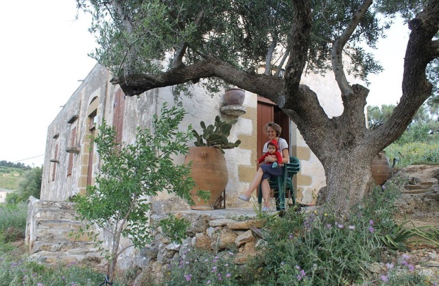 Tsikalaria traditional stone house