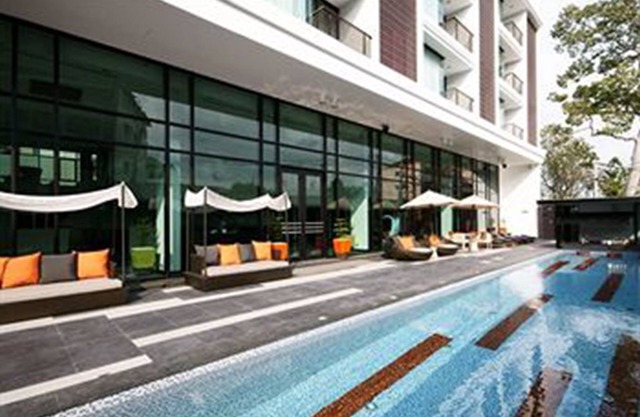 Tsix5 Hotel