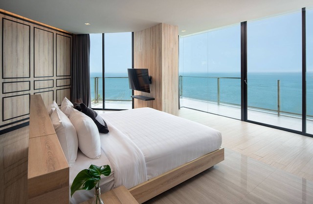 Tsix5 Phenomenal Hotel Pattaya