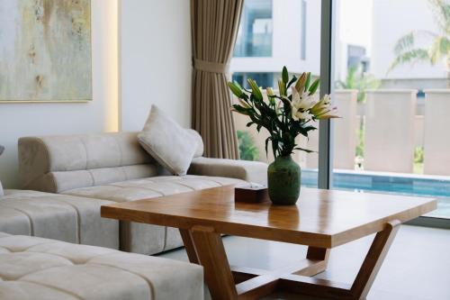 Tuberose - Victoria Villa