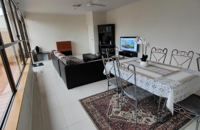 Tuggeranong Short Stay #11C - Sleeps 8