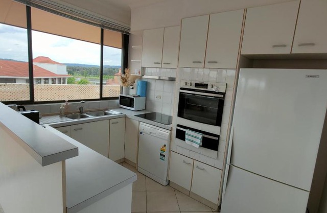 Tuggeranong Short Stay #07 - Sleeps 6