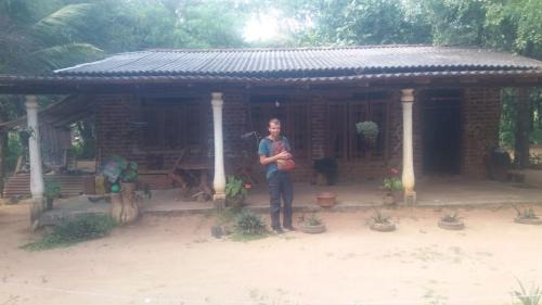 Tuktukraju Home stay