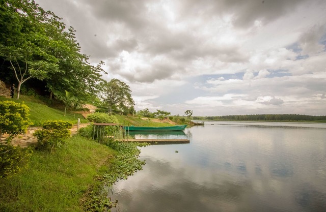 Tulina Riverside Treat